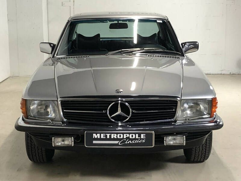 Gebraucht Mercedes SLC450 275 PS (202 kW) 1978 Silber Coupé