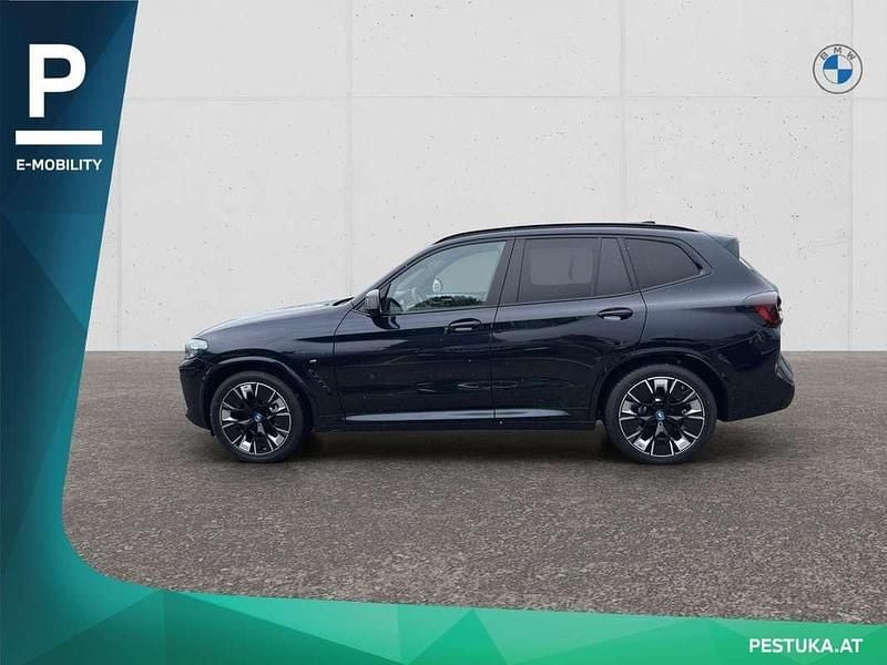 Gebraucht BMW iX3 M Sport 210 kW (286 PS) 2025 Schwarz SUV