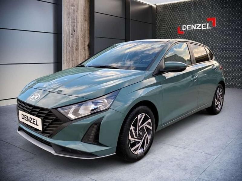 Neu Hyundai i20 79 PS (58 kW) 2025 Grün Kleinwagen