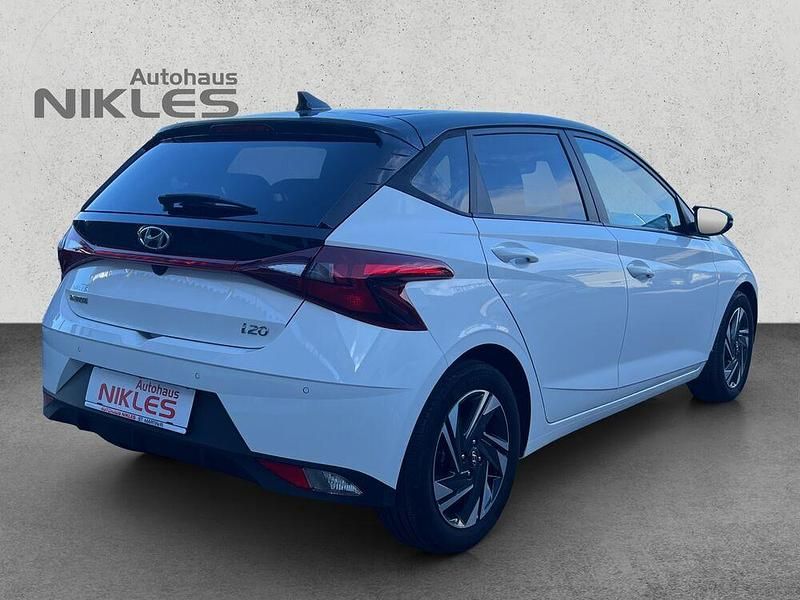 Gebraucht Hyundai i20 83 PS (61 kW) 2021 Kleinwagen