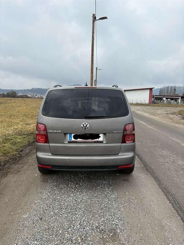 Gebraucht VW Touran Trendline 105 PS (77 kW) 2008 Grau Van / Kleinbus
