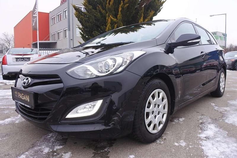 Gebraucht Hyundai i30 90 PS (66 kW) 2014 Kombi