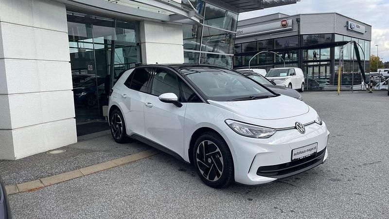 Neu VW ID.3 Pure 125 kW (170 PS) 2025 Weiss  normal Kleinwagen