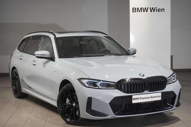 Gebraucht BMW 330 Efficient Dynamics 286 PS (210 kW) 2024 Grau Kombi