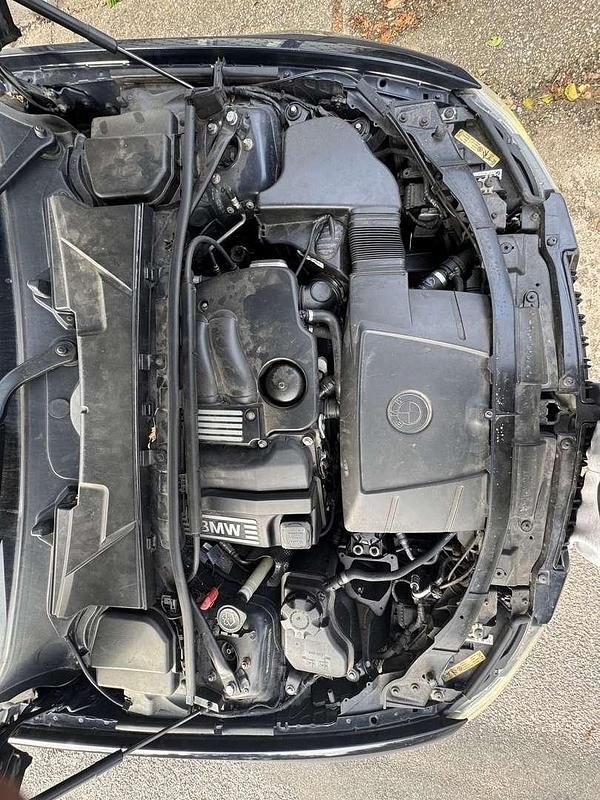 Gebraucht BMW 320 150 PS (110 kW) 2004 Limousine