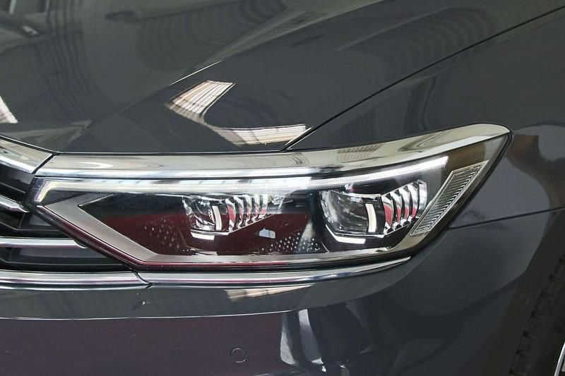 Gebraucht VW Passat GTE 156 PS (114 kW) 2021 Grau Kombi