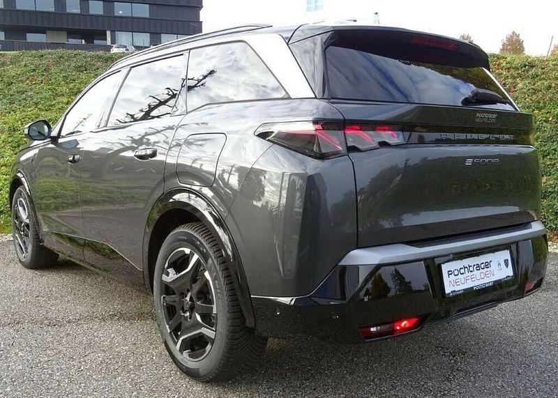 Neu Peugeot 5008 GT 157 kW (214 PS) 2025 SUV