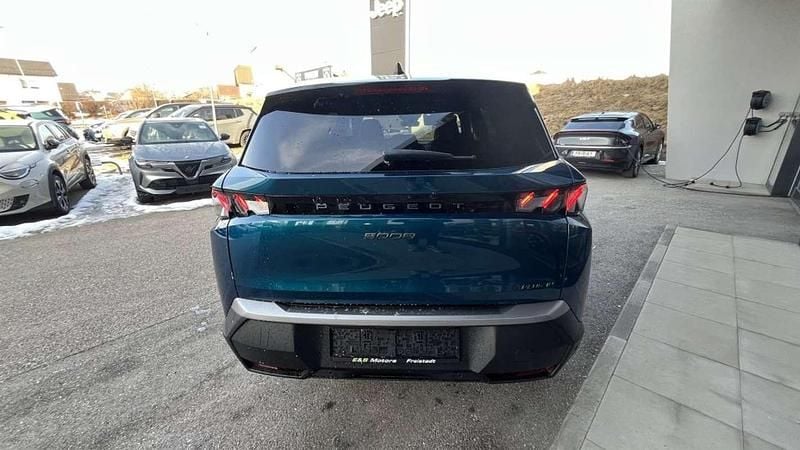 Neu Peugeot 5008 GT 150 PS (110 kW) 2025 Blau SUV