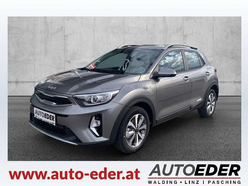 Neu Kia Stonic Silver 101 PS (74 kW) 2025 SUV
