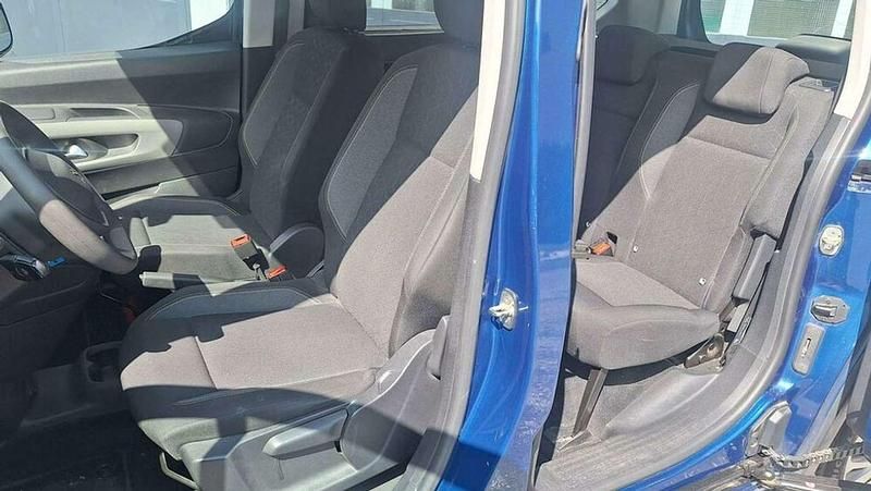 Gebraucht Peugeot Rifter Active 102 PS (75 kW) 2020 Blau Van / Kleinbus