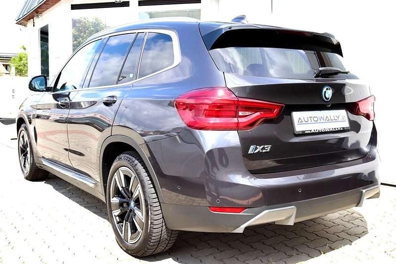 Gebraucht BMW iX3 210 kW (286 PS) 2021 Grau SUV