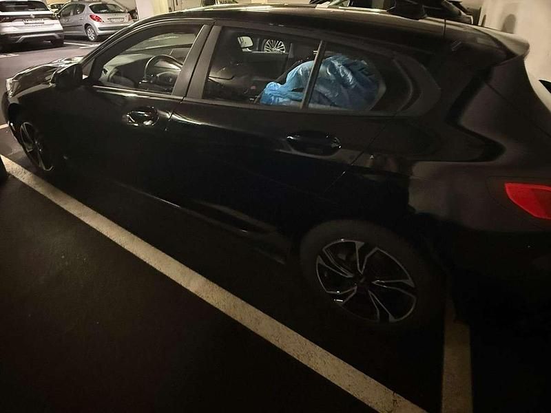 Gebraucht BMW 118 140 PS (102 kW) 2020 Schwarz Kleinwagen