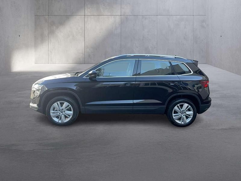 Gebraucht Skoda Karoq Selection 150 PS (110 kW) 2025 Schwarz  metallicperleffektno SUV