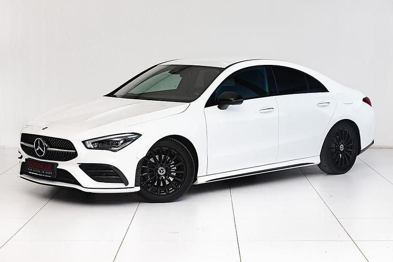 Weiß Gebraucht 2019 Mercedes CLA180 Limousine | € 26.900 (Fairer Preis) - Bild 1/4
