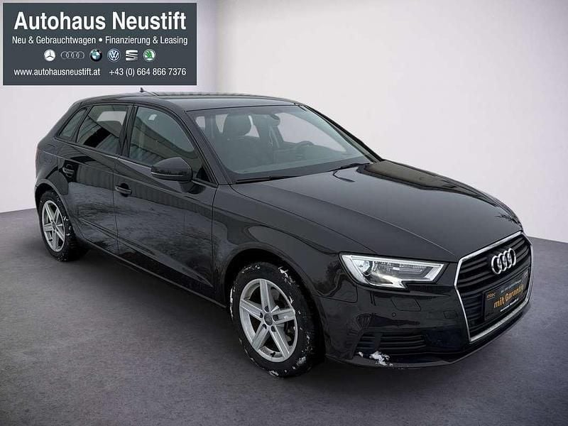 Gebraucht Audi A3 Sportback Comfort 150 PS (110 kW) 2017 Braun Kleinwagen