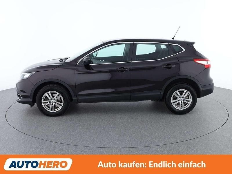 Gebraucht Nissan Qashqai Acenta 116 PS (85 kW) 2017 Violett SUV