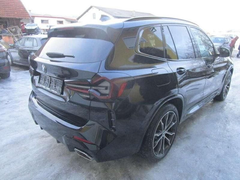 Gebraucht BMW X3 M Sport 190 PS (139 kW) 2022 Schwarz SUV
