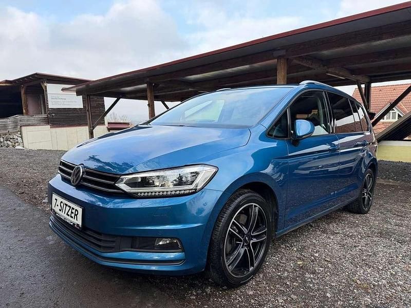 Gebraucht VW Touran 116 PS (85 kW) 2019 Blau Van / Kleinbus