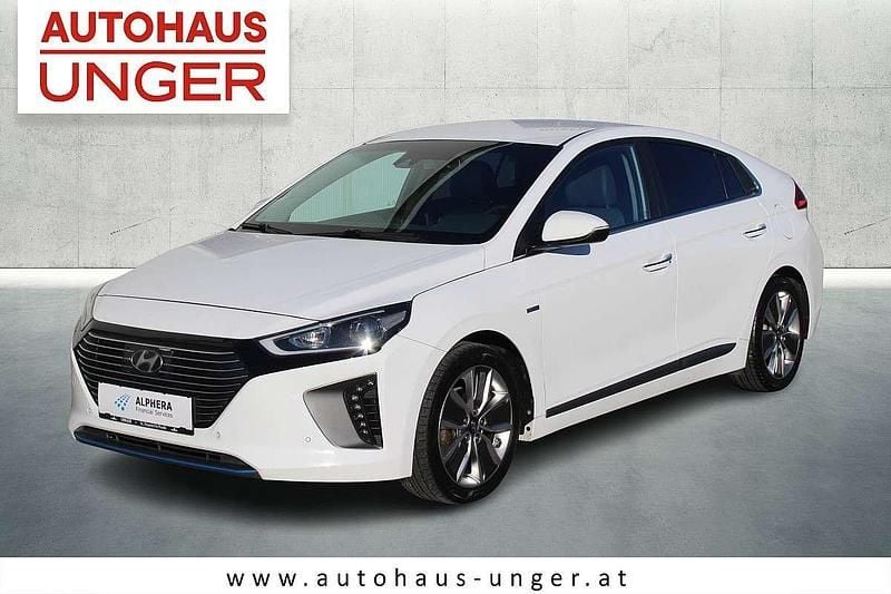 Weiß Gebraucht 2016 Hyundai Ioniq Style Kleinwagen | € 11.450 (Guter Preis) - Bild 1/4
