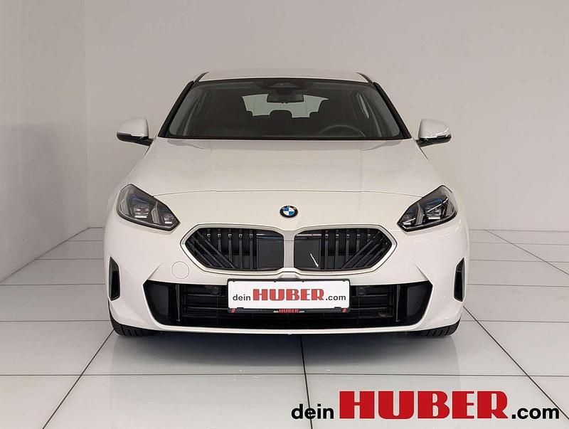 Gebraucht BMW 120 Shadowline 156 PS (114 kW) 2024 Weiß Kleinwagen