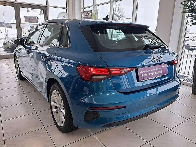Gebraucht Audi A3 Design 150 PS (110 kW) 2020 Blau Limousine