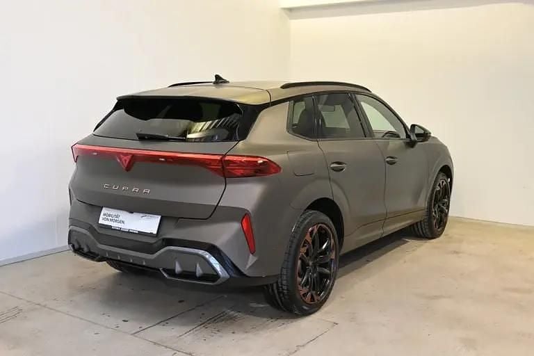 Gebraucht Cupra Terramar VZ 265 PS (194 kW) 2025 Mittelgrau  metallicperleffekt SUV