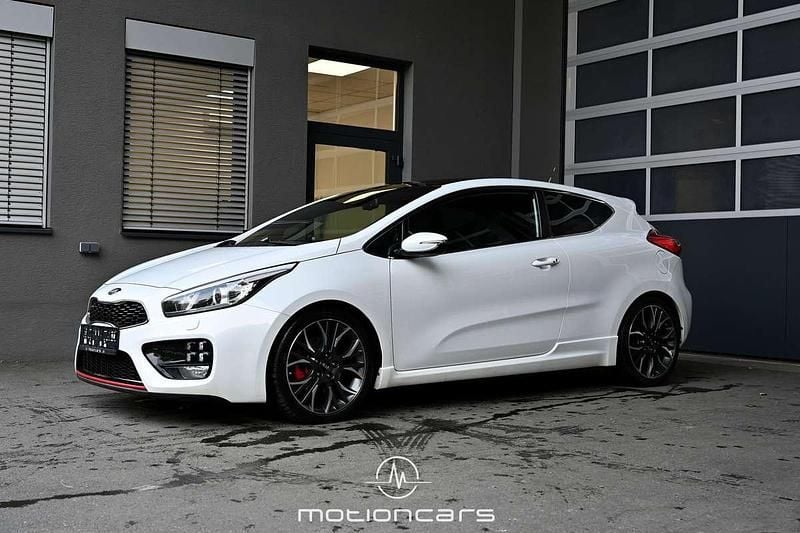 Gebraucht Kia ProCeed GT GT 204 PS (150 kW) 2013 Weiß Kleinwagen