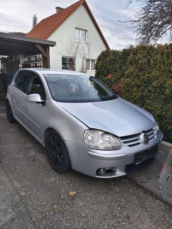 Gebraucht VW Golf IV 140 PS (102 kW) 2004 Limousine