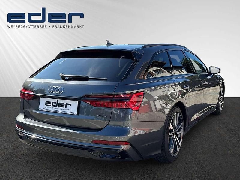 Gebraucht Audi A6 S-Line 299 PS (219 kW) 2023 Grau Kombi