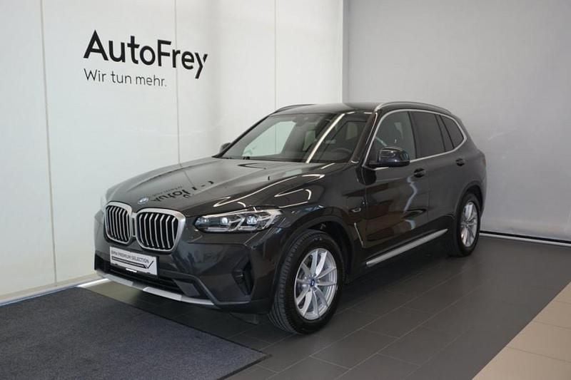 Gebraucht BMW X3 Efficient Dynamics 184 PS (135 kW) 2022 SUV