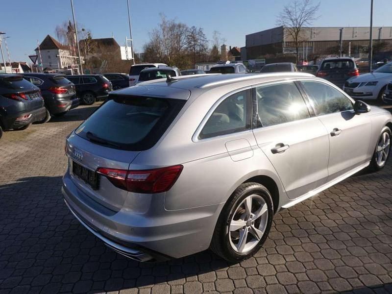 Gebraucht Audi A4 Sport 163 PS (119 kW) 2020 Silber Kombi