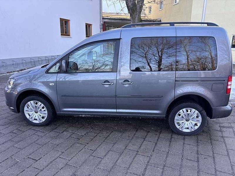 Gebraucht VW Caddy Family 140 PS (102 kW) 2014 Van / Kleinbus