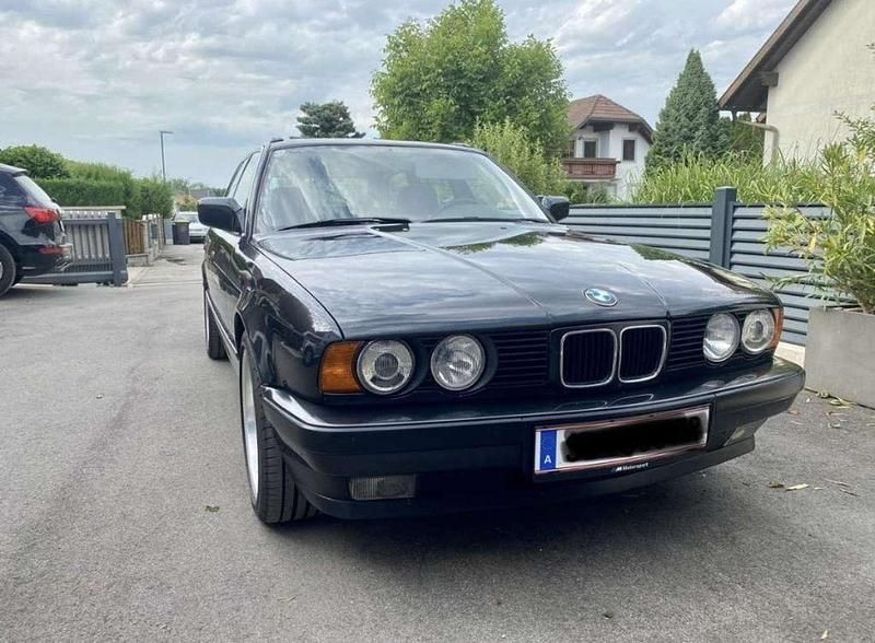 Gebraucht BMW 525 192 PS (141 kW) 1992 Kombi