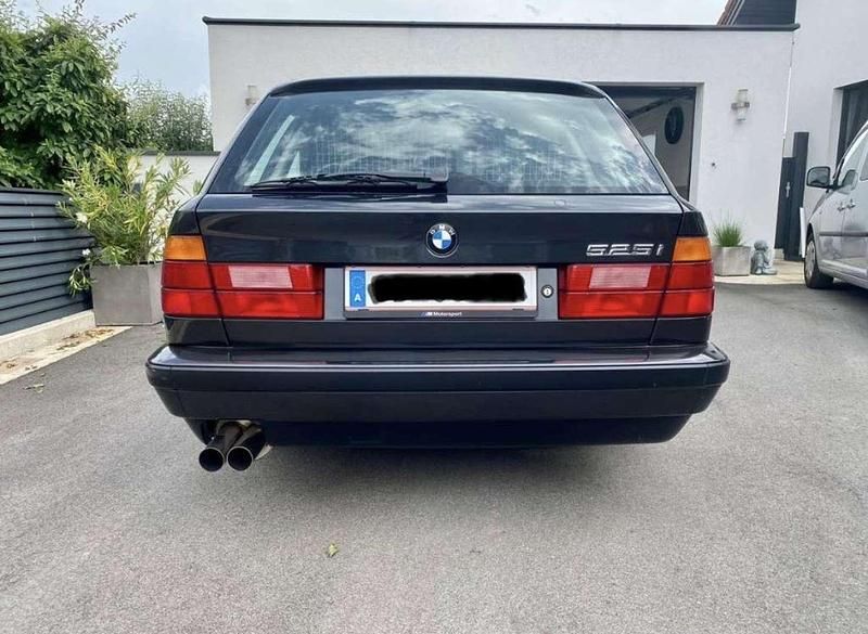 Gebraucht BMW 525 192 PS (141 kW) 1992 Kombi