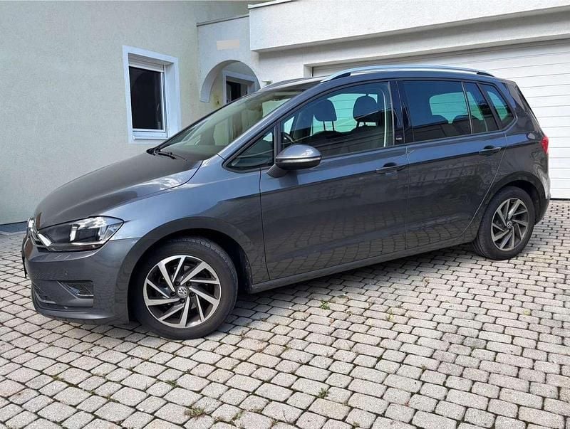 Gebraucht VW Golf VII 110 PS (80 kW) 2018 Grau Limousine