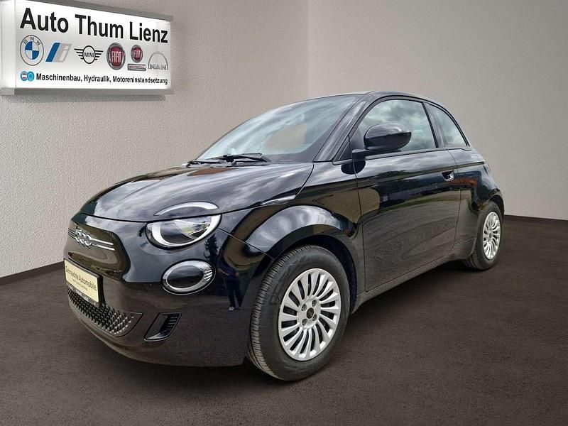 Schwarz Gebraucht 2023 Fiat 500e Kleinwagen | € 24.999 (Etwas zu teuer) - Bild 1/4