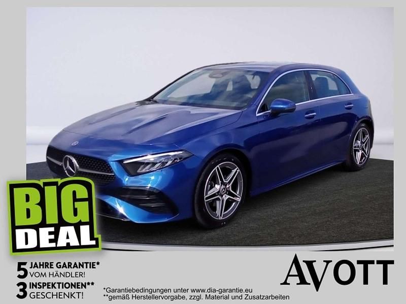 Blau Gebraucht 2024 Mercedes A180 AMG line Kleinwagen | € 33.790 (Fairer Preis) - Bild 1/4