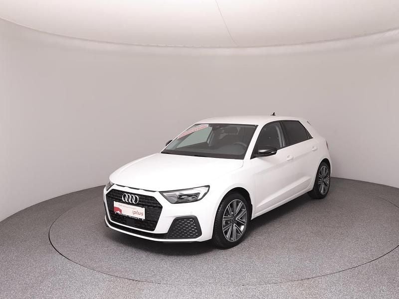Weiss normal Neu 2025 Audi A1 Sportback Kleinwagen | € 25.790 (Guter Preis) - Bild 1/4