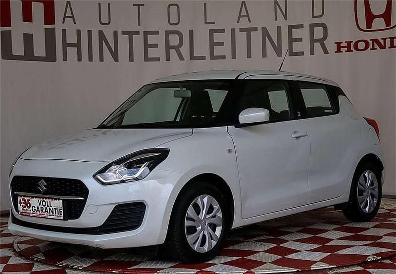 Weiß Gebraucht 2021 Suzuki Swift Kleinwagen | € 12.690 (Fairer Preis) - Bild 1/4