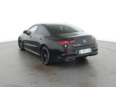 Gebraucht Mercedes CLA200 AMG Line Premium Plus 150 PS (110 kW) 2025 Schwarz Coupé