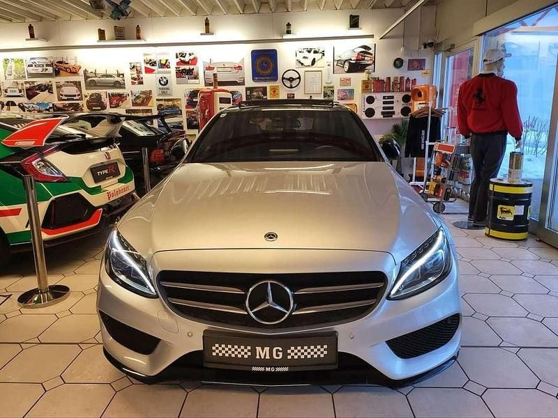Gebraucht Mercedes C180 AMG line 116 PS (85 kW) 2018 Grau Limousine