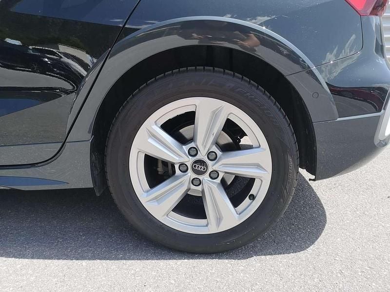 Gebraucht Audi A3 Ambiente 150 PS (110 kW) 2025 Schwarz  metallicperleffektno Limousine