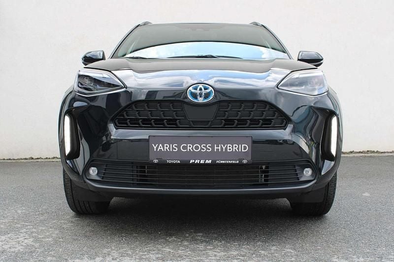 Schwarz Gebraucht 2023 Toyota Yaris Cross Active SUV | € 26.780 (Guter Preis) - Bild 1/4