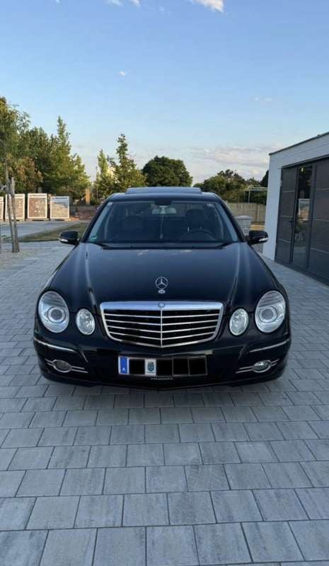 Gebraucht 2007 Mercedes E280 Classic Limousine | € 6.999 (Guter Preis) - Bild 1/4