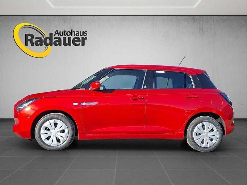 Neu Suzuki Swift 83 PS (61 kW) 2025 Rot Limousine