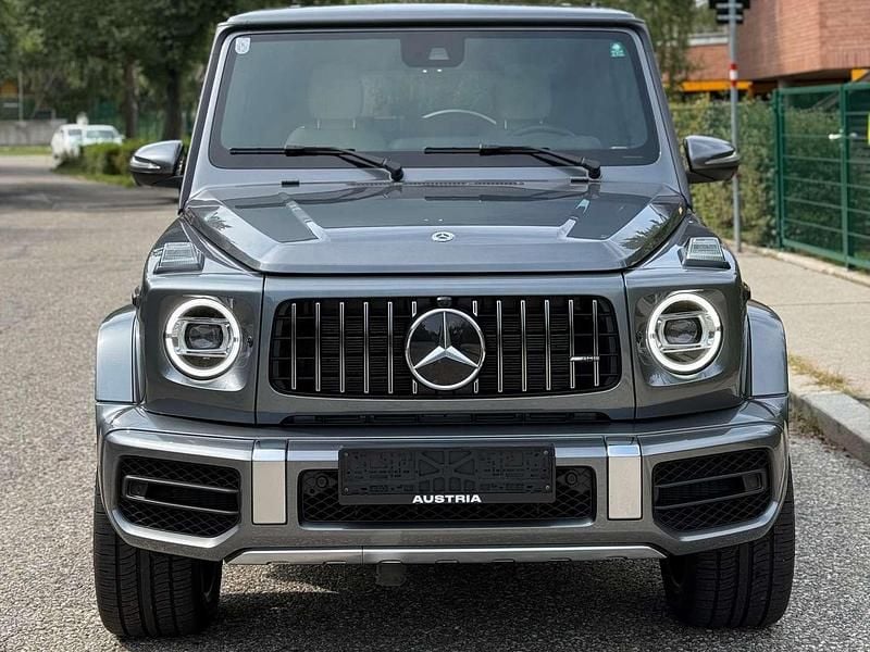 Grau Gebraucht 2023 Mercedes G63 AMG AMG SUV | € 289.900 (Superpreis) - Bild 1/4