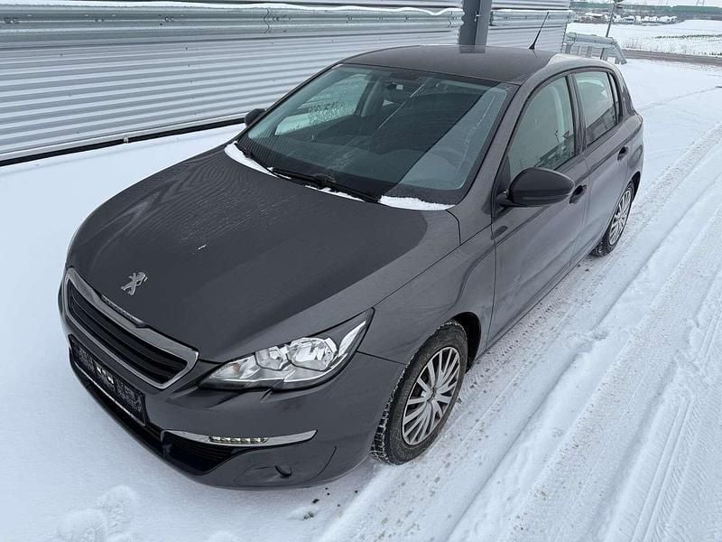Grau Gebraucht 2017 Peugeot 308 Access Kleinwagen | € 5.400 (Fairer Preis) - Bild 1/4
