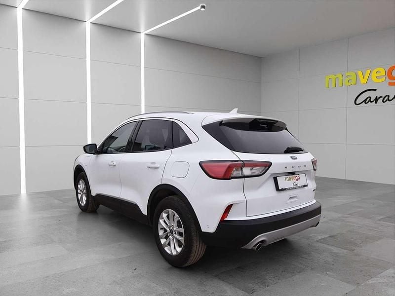 Gebraucht Ford Kuga Titanium 224 PS (164 kW) 2022 Weiß SUV