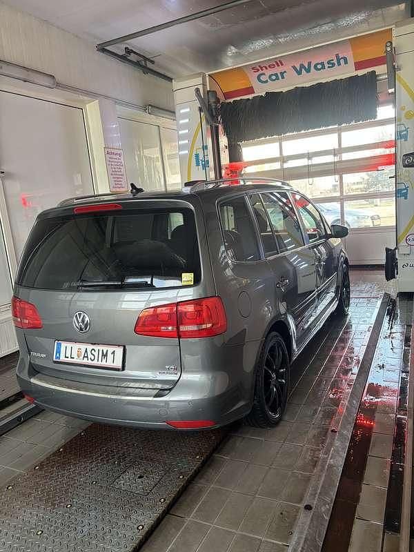 Gebraucht 2014 VW Touran Van / Kleinbus | € 7.600 (Guter Preis) - Bild 1/4