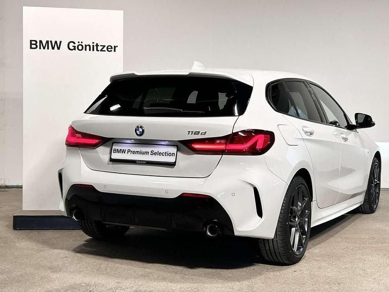 Gebraucht BMW 118 Shadowline 150 PS (110 kW) 2023 Weiß Kleinwagen